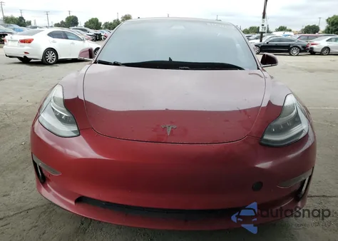 2018 Tesla Model 3 from USA, damaged, VIN 5YJ3E1EB5JF056047